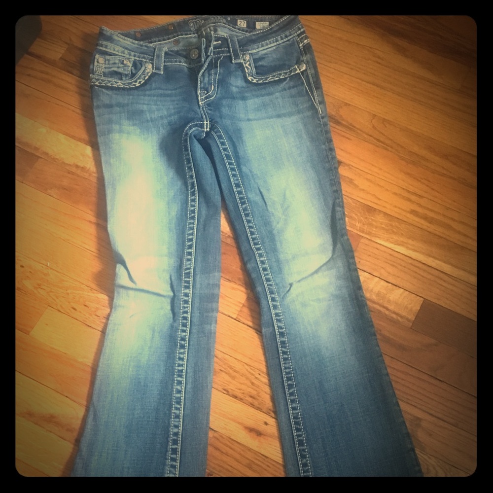 Jeans